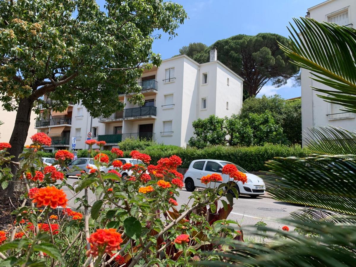 Cassis Village Options Parking And Baby Экстерьер фото