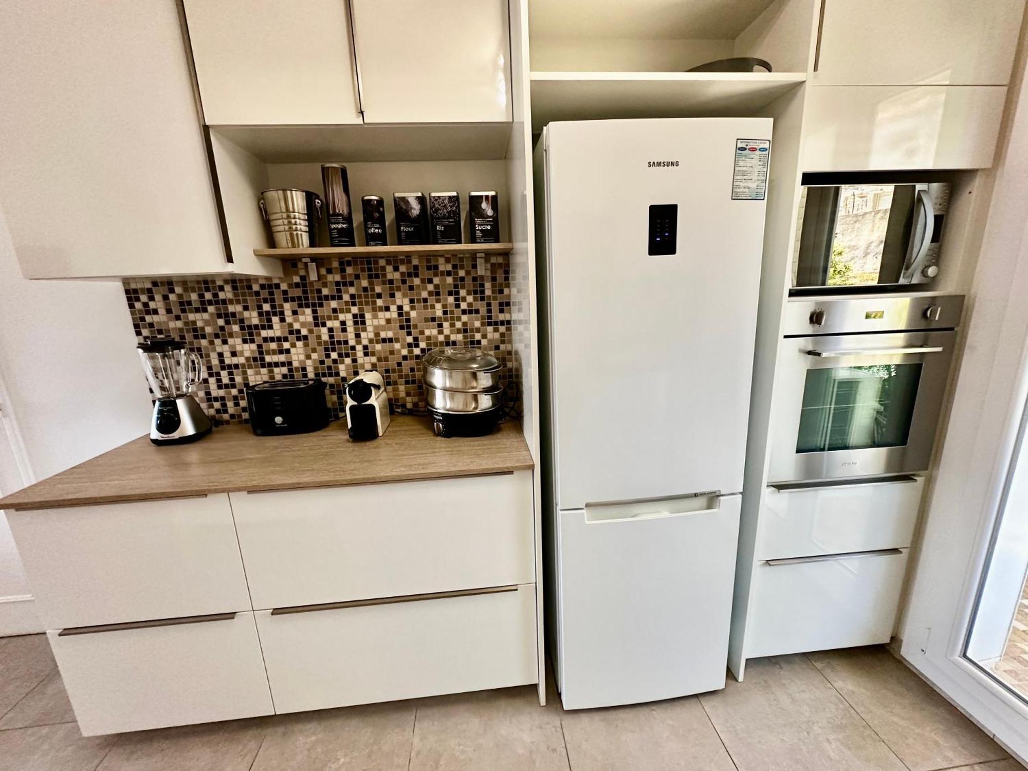 Cassis Village Options Parking And Baby Экстерьер фото