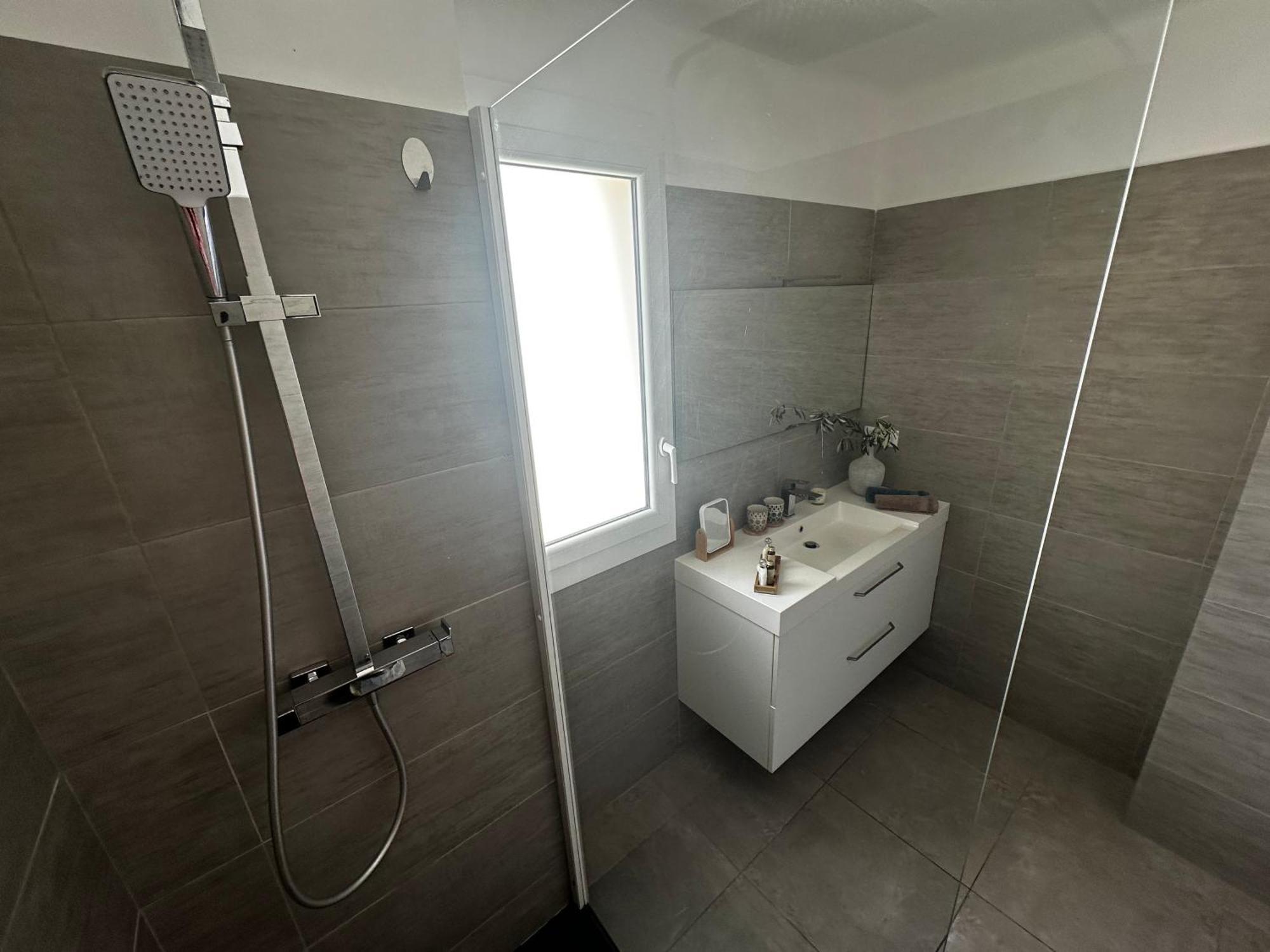 Cassis Village Options Parking And Baby Экстерьер фото